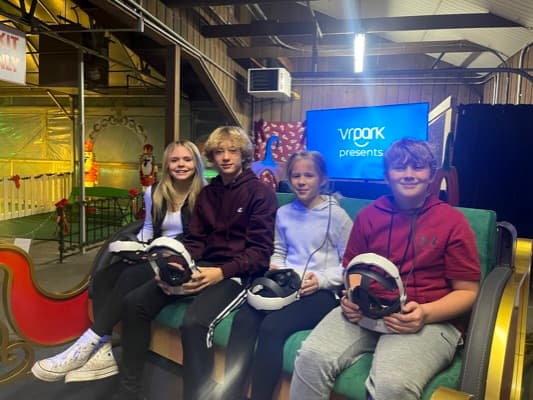 Santa's Sleigh VR Experience 4